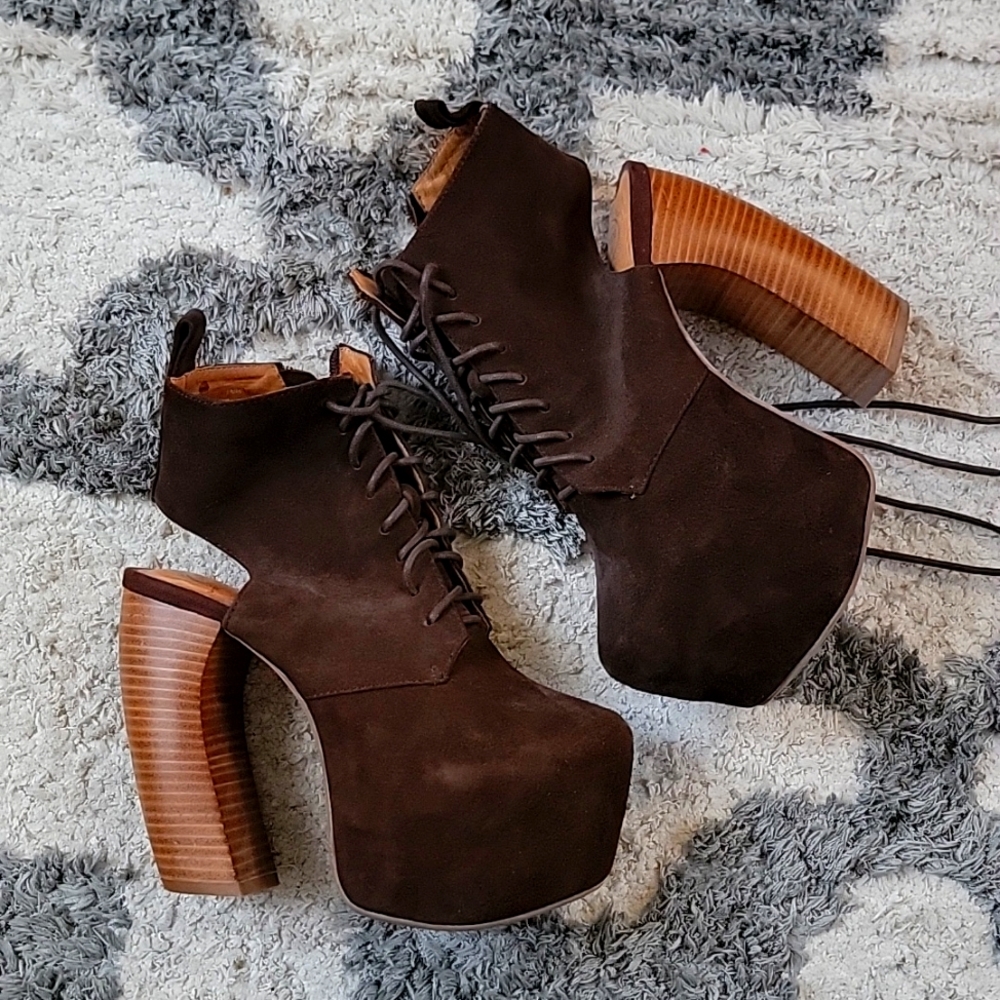 Jeffrey Campbell inverted heel shoe